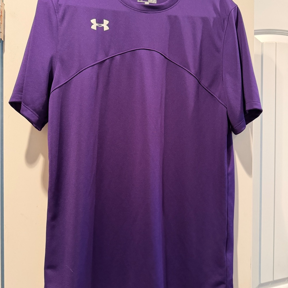 Under Armour Men's Short Sleeve Tee in Rich Purple